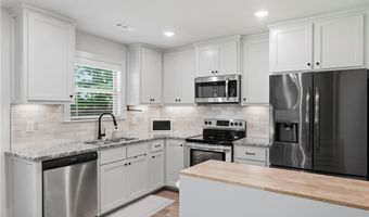 6 Exminster Ln, Bella Vista, AR 72714