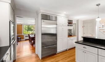 127 Liberty Hill Rd, Bedford, NH 03110