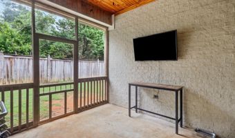 152 Grandeur Dr, Brandon, MS 39042