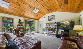 194 Barley Rd, Arcata, CA 95521