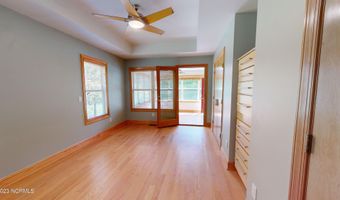 245 Lakeside Dr, Aberdeen, NC 28315