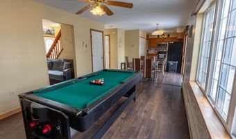 107 Birchwood Rd, Blakeslee, PA 18610