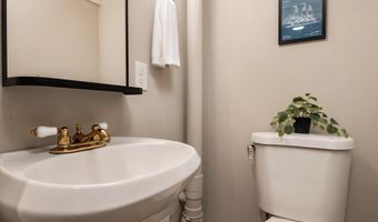 198 CLAY St, Annapolis, MD 21401