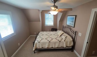 5 A114 N Apple Canyon Rd, Apple River, IL 61001