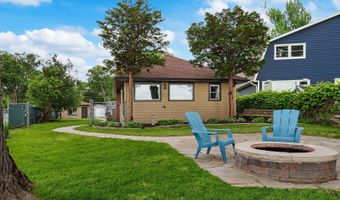 39225 N Shore Ave, Antioch, IL 60002