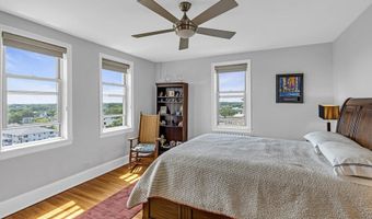 400 Deal Lake Dr 8F, Asbury Park, NJ 07712