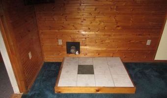 56 Danyow Dr, Addison, VT 05491