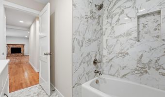601 Bethesda Ave, Aberdeen, NC 28315
