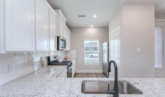 637 Emerson Dr, Anna, TX 75409