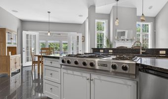 12 Rachel Way, Bedford, NH 03110