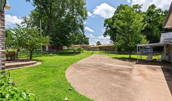 113 Ruth Dr, Arkoma, OK 74901