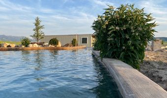 95 AUBURN FOREST Rd, Auburn, WY 83111