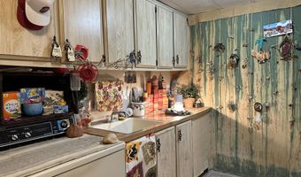 34851 S DESERT Cv, Black Canyon City, AZ 85324