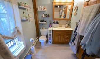 599 Stockbridge Rd, Alton, NH 03809