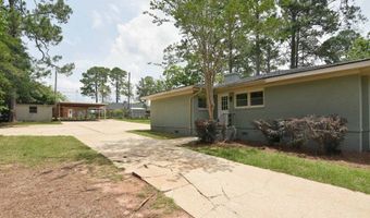 1009 Summit Dr, Albany, GA 31707