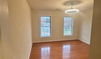 2907 DUMAS St, Alexandria, VA 22306