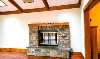 1215 Central Ave, Auburn, NE 68305