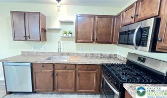 705 Blue Heron Dr, Allentown, PA 18103