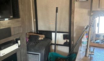 Triple H Ranch Road, Ash Fork, AZ 86320