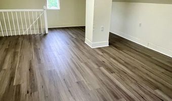 75 E BROWNING Rd, Bellmawr, NJ 08031
