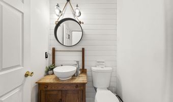 39 Brittany Dr, Bayville, NJ 08721