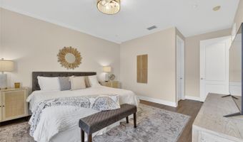 6408 MAYRA SHORES Ln, Apollo Beach, FL 33572