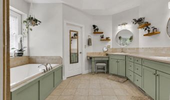12 Rachel Way, Bedford, NH 03110