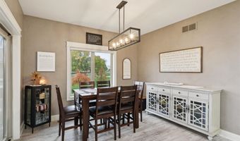 1237 Eagle Creek Blvd SW, Altoona, IA 50009