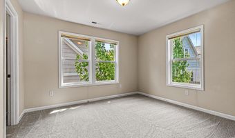 835 Blackberry Ln, Ashland, OR 97520