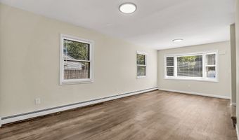 120 Priscilla St, Bridgeport, CT 06610
