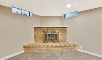 1624 Washington Ln, Augusta, KS 67010