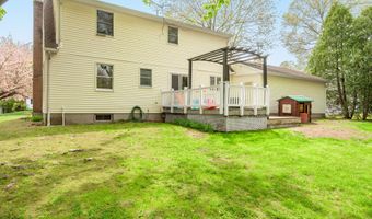 75 Village St, Bristol, CT 06010