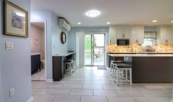 111 Windswept E Dr, Amsterdam, NY 12010