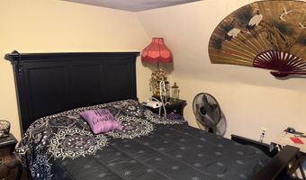 206 E Edgeway Dr, Alexandria, IN 46001