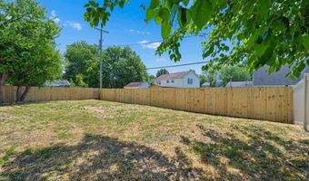 2807 BARBERRY Ln, Bowie, MD 20715