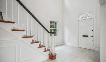 4500 35TH Rd N, Arlington, VA 22207