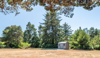 87363 Oberman Ln, Bandon, OR 97411