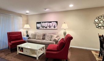 3 Ray Ct, Bedminster, NJ 07921