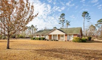 160 Forest Ave, Baxley, GA 31513