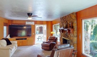 1008 WINCHUCK RIVER Rd, Brookings, OR 97415