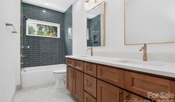 1617 Parson St, Charlotte, NC 28205