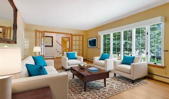 60 Boulder Dr, Auburn, ME 04210