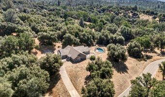 46453 Opah Dr, Ahwahnee, CA 93601