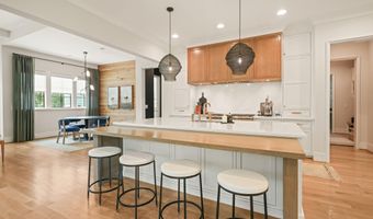 821 Journeys Rest Ln, Apex, NC 27523