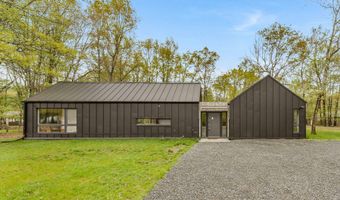 72 Keats Ln, Albrightsville, PA 18210