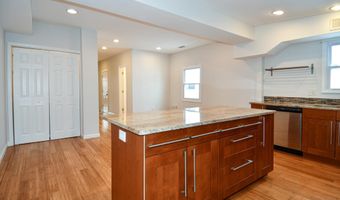 737 MORTON St NW #2, Washington, DC 20010