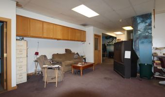 25 45 64 Hutchins St, Auburn, ME 04210