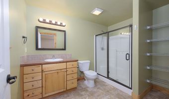 20000 Sorrento Pl, Bend, OR 97702