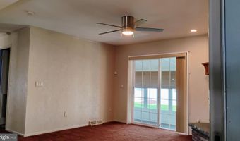 518 WEAVER Dr 518, Dover, DE 19901