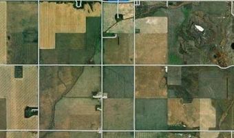 100 Th St NE, Bottineau, ND 58318